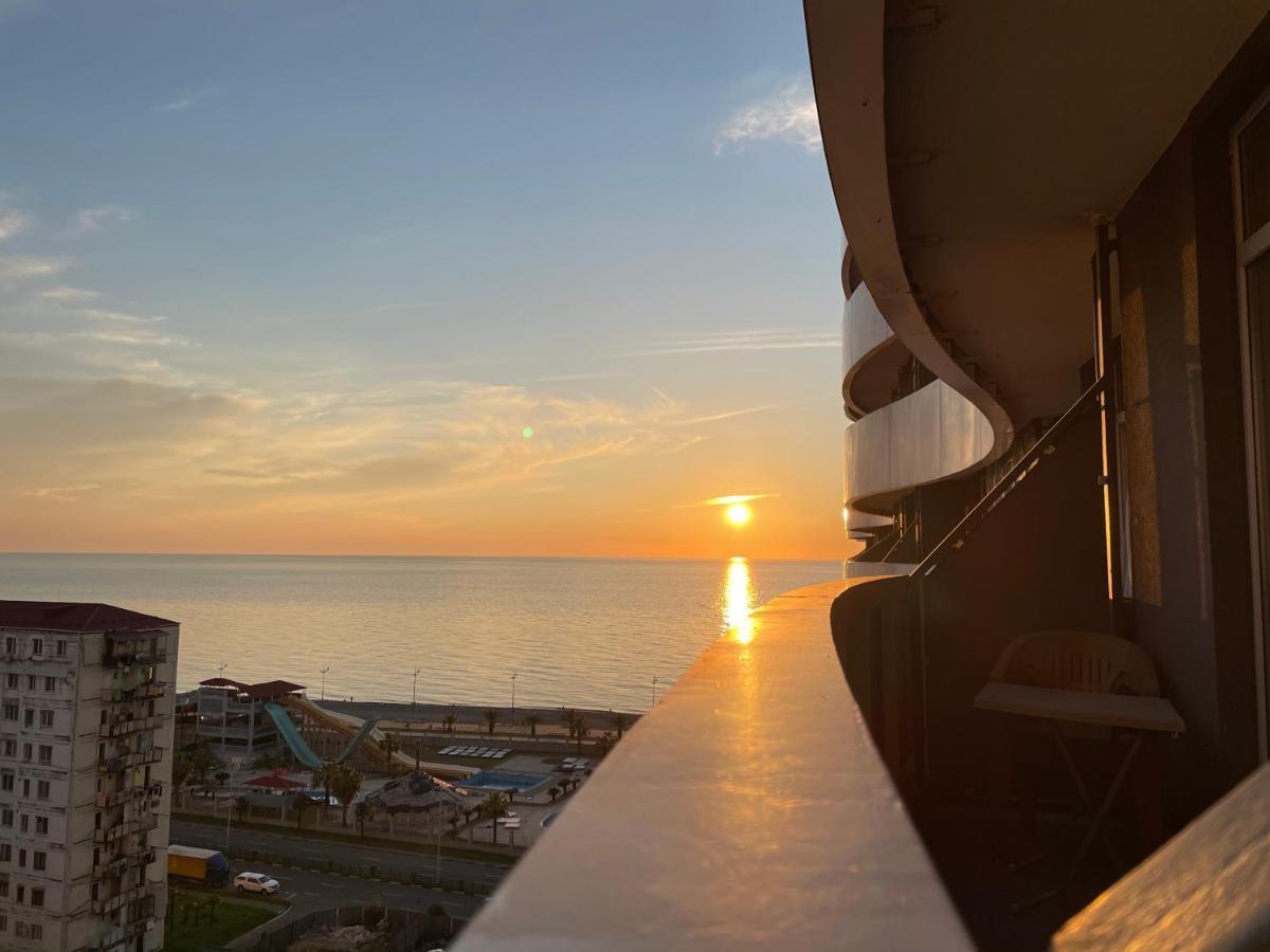 Orbi Residence Sea View Μπατούμι Εξωτερικό φωτογραφία